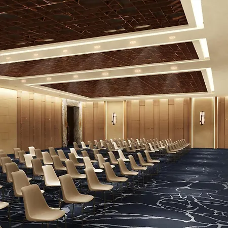 Hilton Airport 4* Isztambul