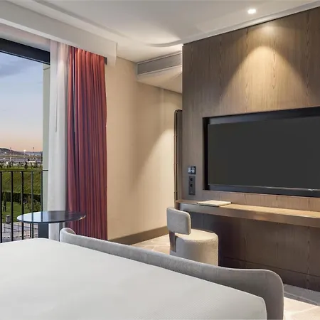 Hilton Airport