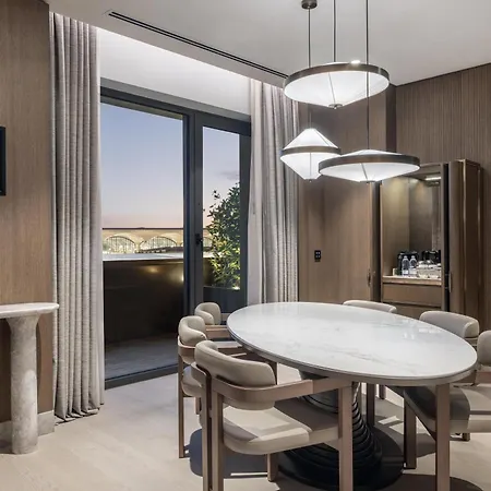 Hilton Airport 5* Стамбул